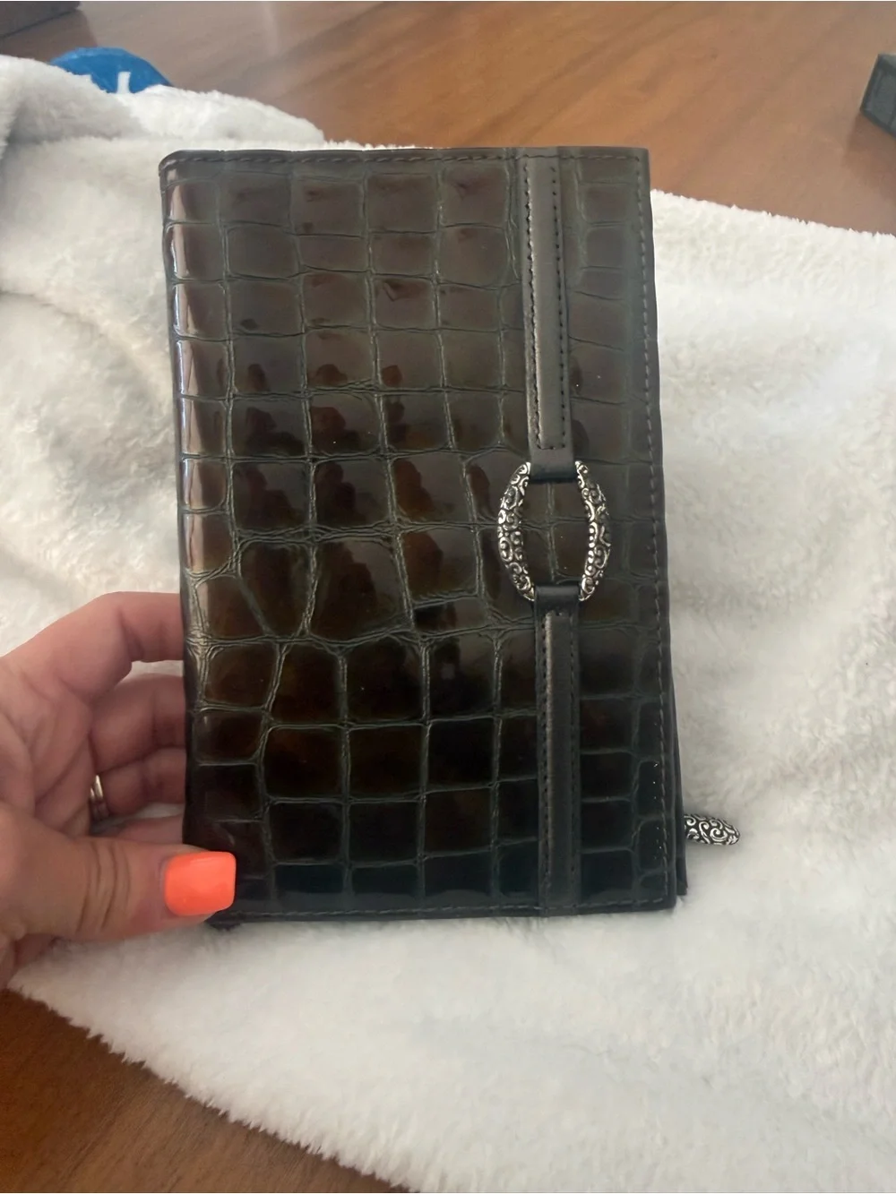 Brighton Black Glossy Croc-Embossed Wallet with Silver Ring Accent